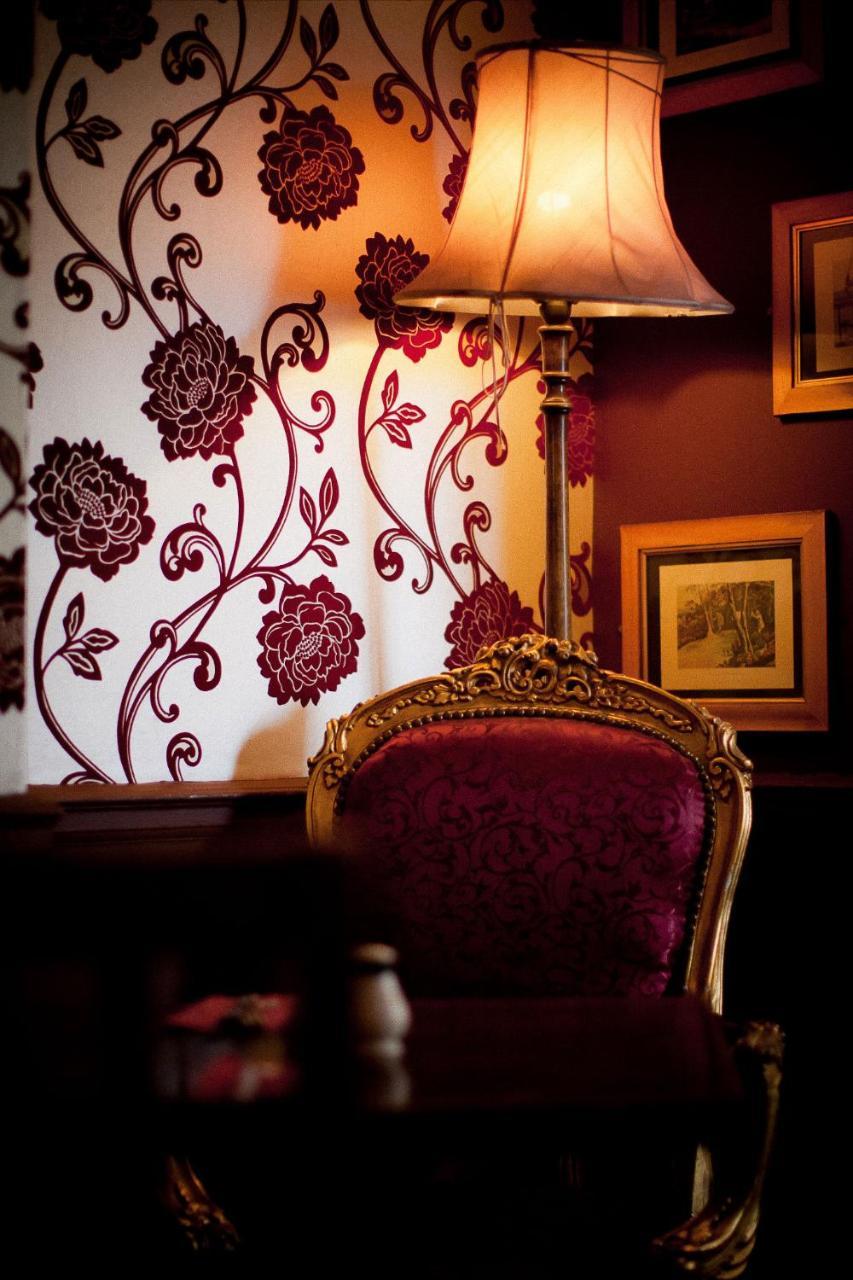 The Tower Arms Hotel Iver Eksteriør billede